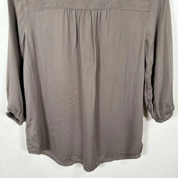 Aritzia Babaton Womens Size Xsmall Adrian Three Quarter Sleeve Blouse - Picture 12 of 13